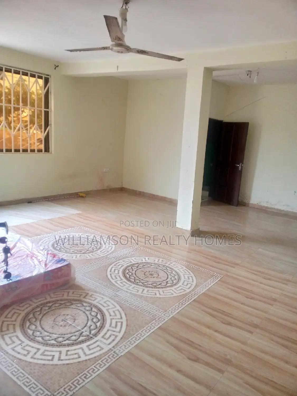 1bdrm Apartment in Community 18 Area, Spintex for rent
