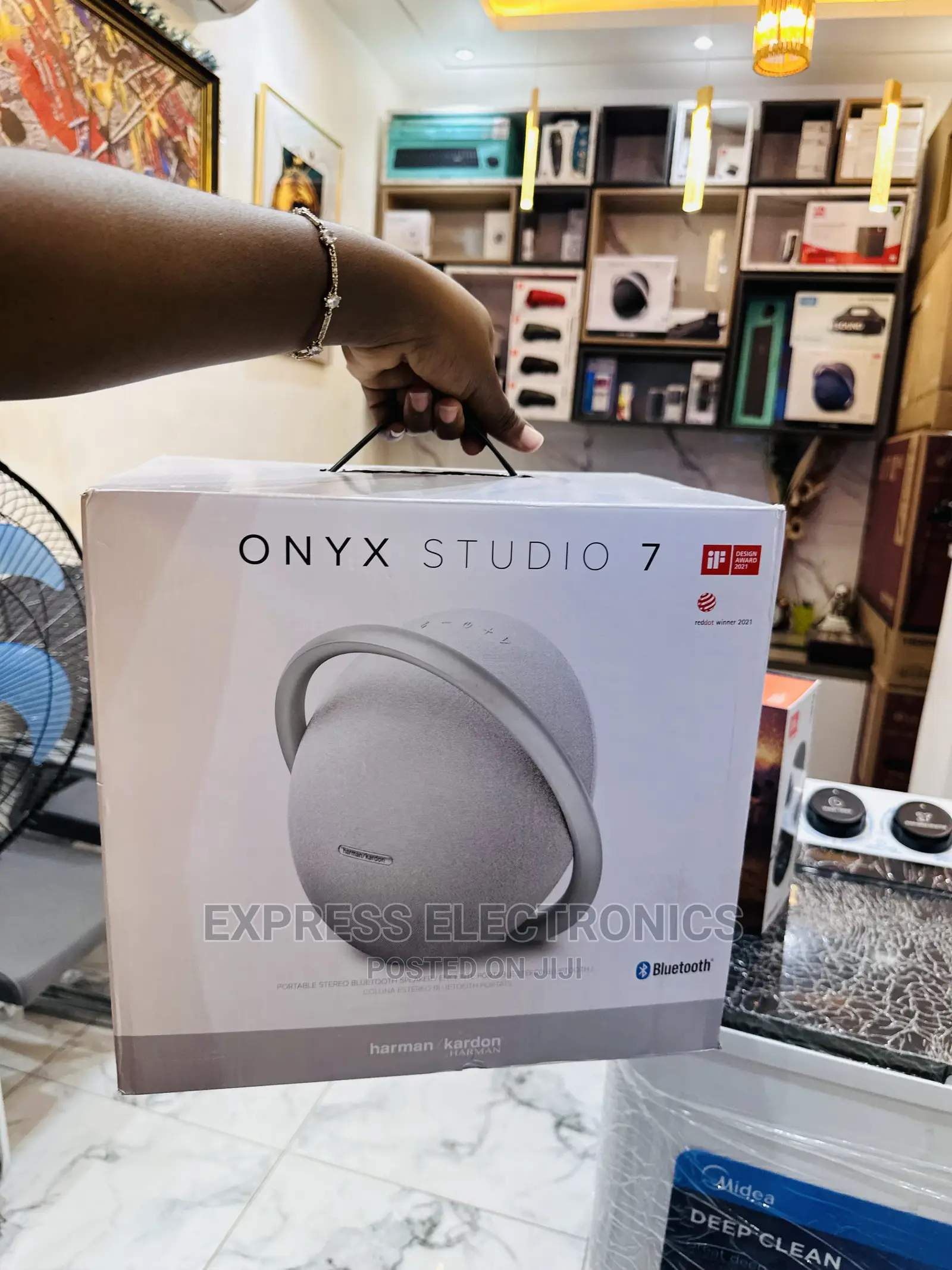 Best Buy for Less Bluetooth Speakers Onyx Studio 7