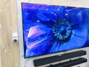 Grab LED Smart Au71 Samsung UHD Glossy LED Tv