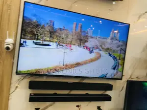 UP77 43 Inches Glossy LED Lg Quality Tv