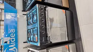 Black Mirror_midea 60X60 Cooker With Oven Grill