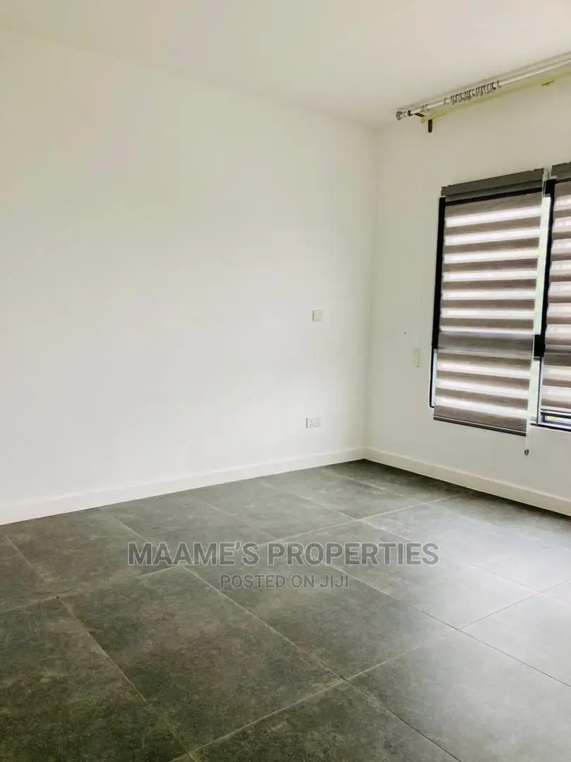 2bdrm Townhouse / Terrace in Maame’S Properties, Oyarifa for rent