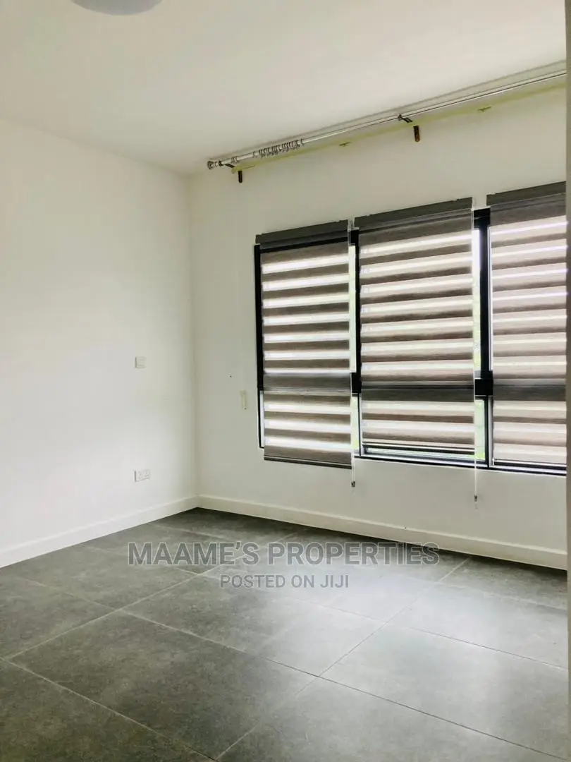 2bdrm Townhouse / Terrace in Maame’S Properties, Oyarifa for rent
