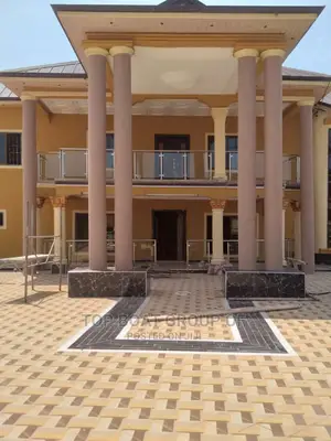 Furnished 8bdrm Apartment in Top Boat Estate, Kumasi Metropolitan