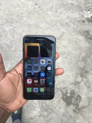 Apple iPhone 7 Plus 32 GB Black