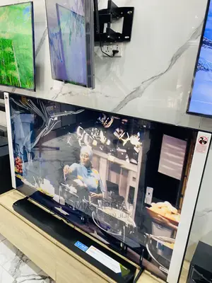 Elegant Black Samsung 55bu8000 55 Inch Smart Tv
