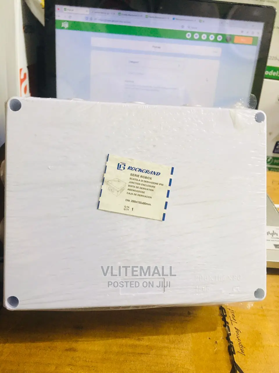 Waterproof Surface Box Square IP55( 200 X 200 X 80 M)M