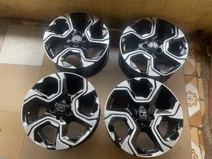 Honda CRV Rim 18 .,