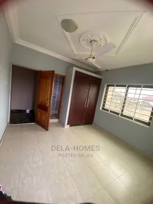 3bdrm Apartment in Lakeside Estate, Ashaley Botwe for rent