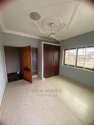 3bdrm Apartment in Lakeside Estate, Ashaley Botwe for rent