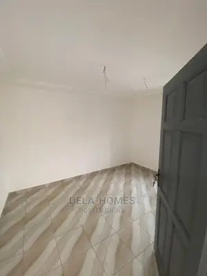 Newly Built Chamber N Hall Sc for Rent at Oyarifa