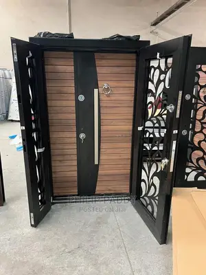 Door in Door