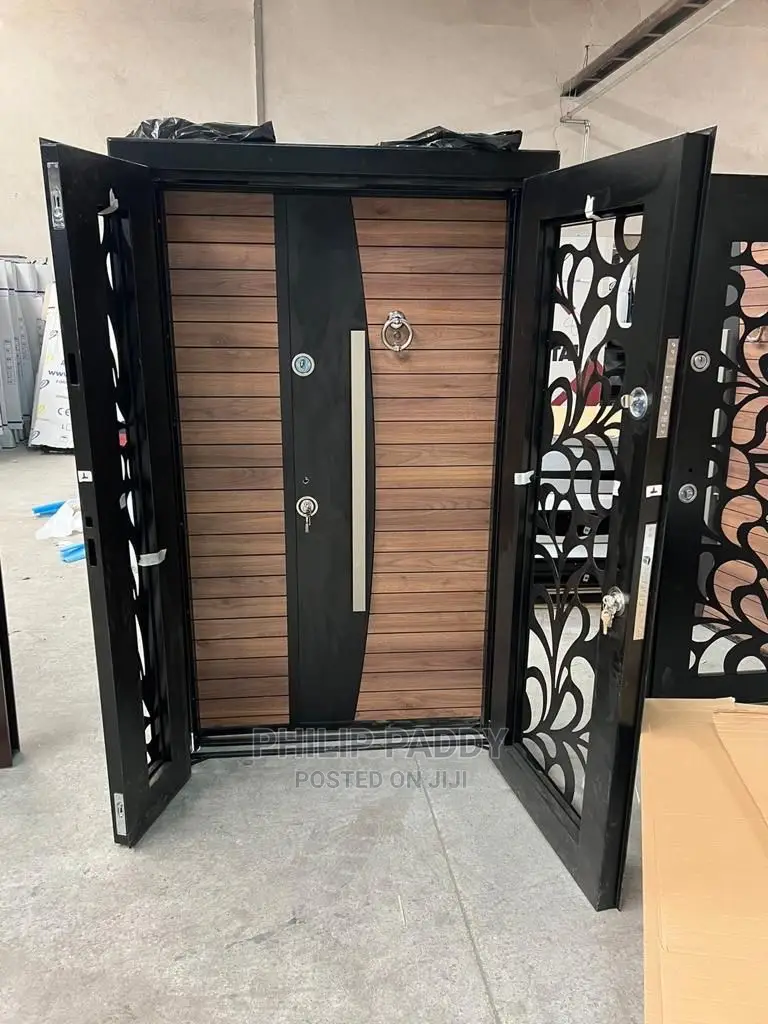 Door in Door