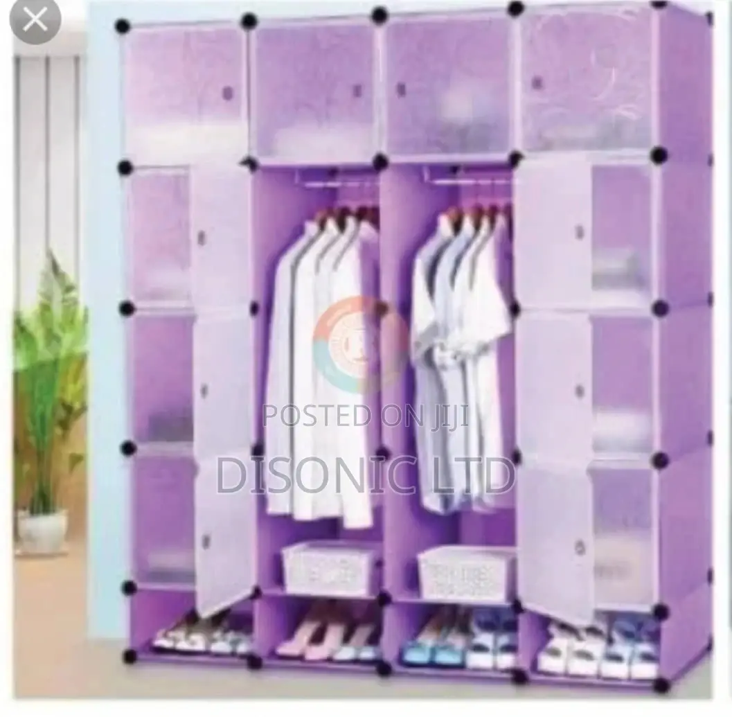16 Cubes Foldable Wardrobe