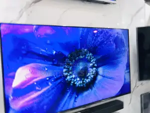 Unique Samsung 50 Inches Glossy LED UHD Glossy AU90 Tv
