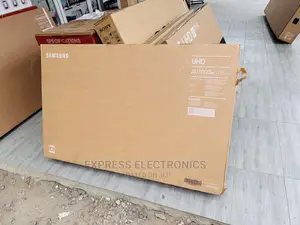 Triluminos Display UHD Smart 55”Au7022 Samsung