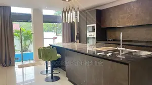 Furnished 3bdrm Townhouse / Terrace in Cantonments for rent