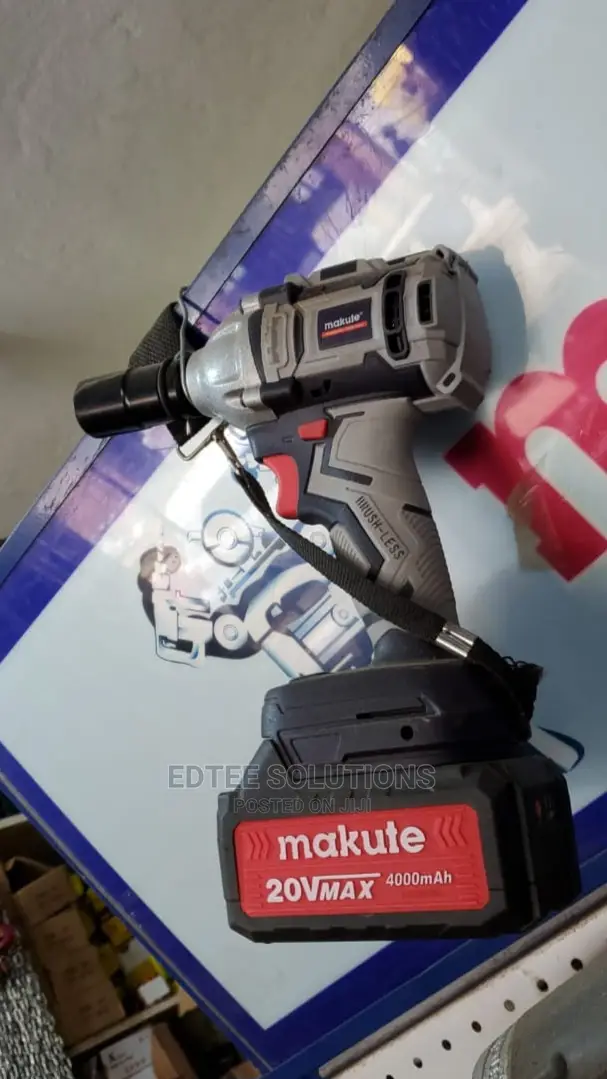 Makute Brushless Cordless Impact Wrench For Tires And More.