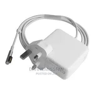 Macbook Pro Charger/Adapter 85w