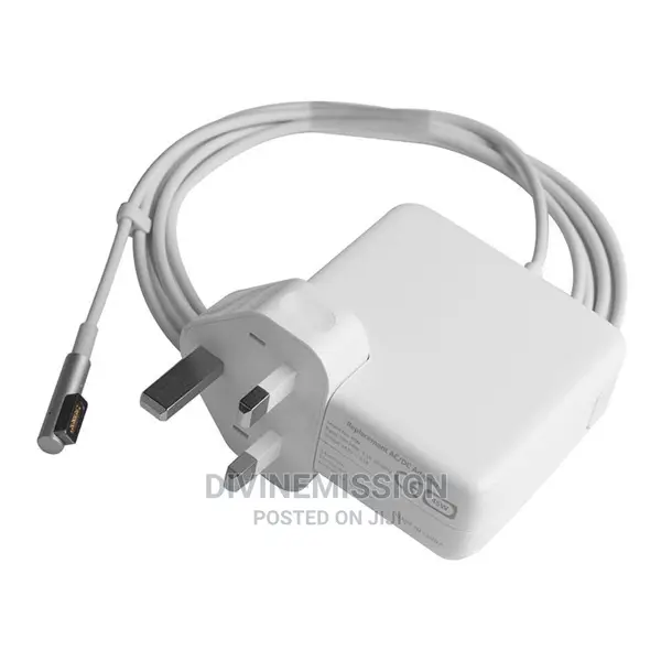 Macbook Pro Charger/Adapter 85w