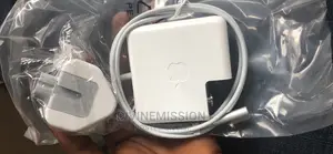 Macbook Pro Charger/Adapter 85w