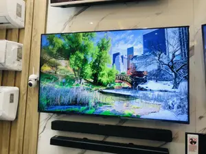 Neat Samsung Cu71 Crystal 55 Inches Glossy Led Uhd Tv