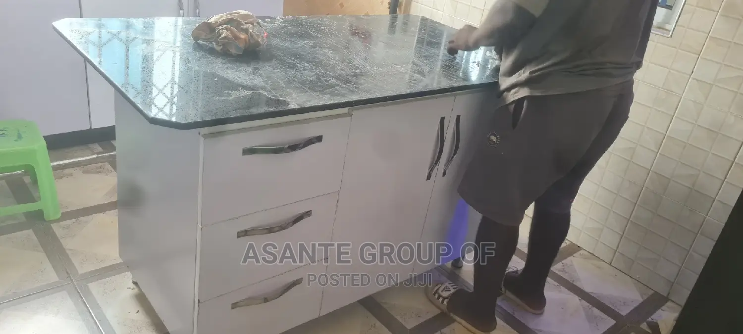 Quality, Modern and Affordable Kitchen Cabinets