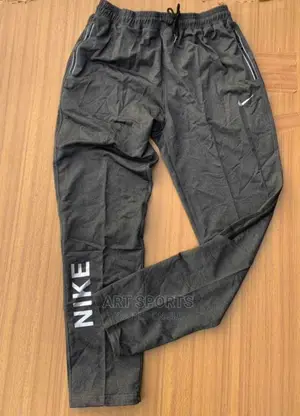 Nike Joggers