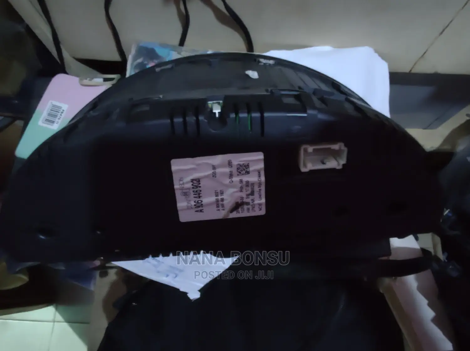 Mercedes Benz Sprinter Speedometer Part No. A 906 446 9021