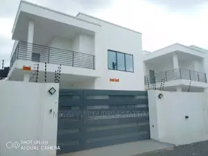 Furnished 4bdrm Mansion in School Junction for sale