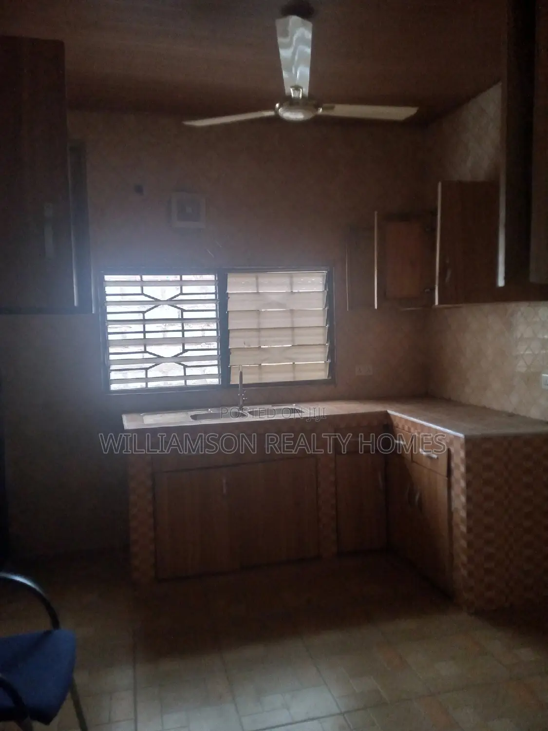 4bdrm Apartment in Community 18 Road, Spintex for rent