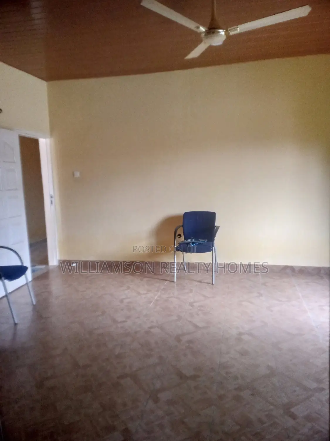 4bdrm Apartment in Community 18 Road, Spintex for rent