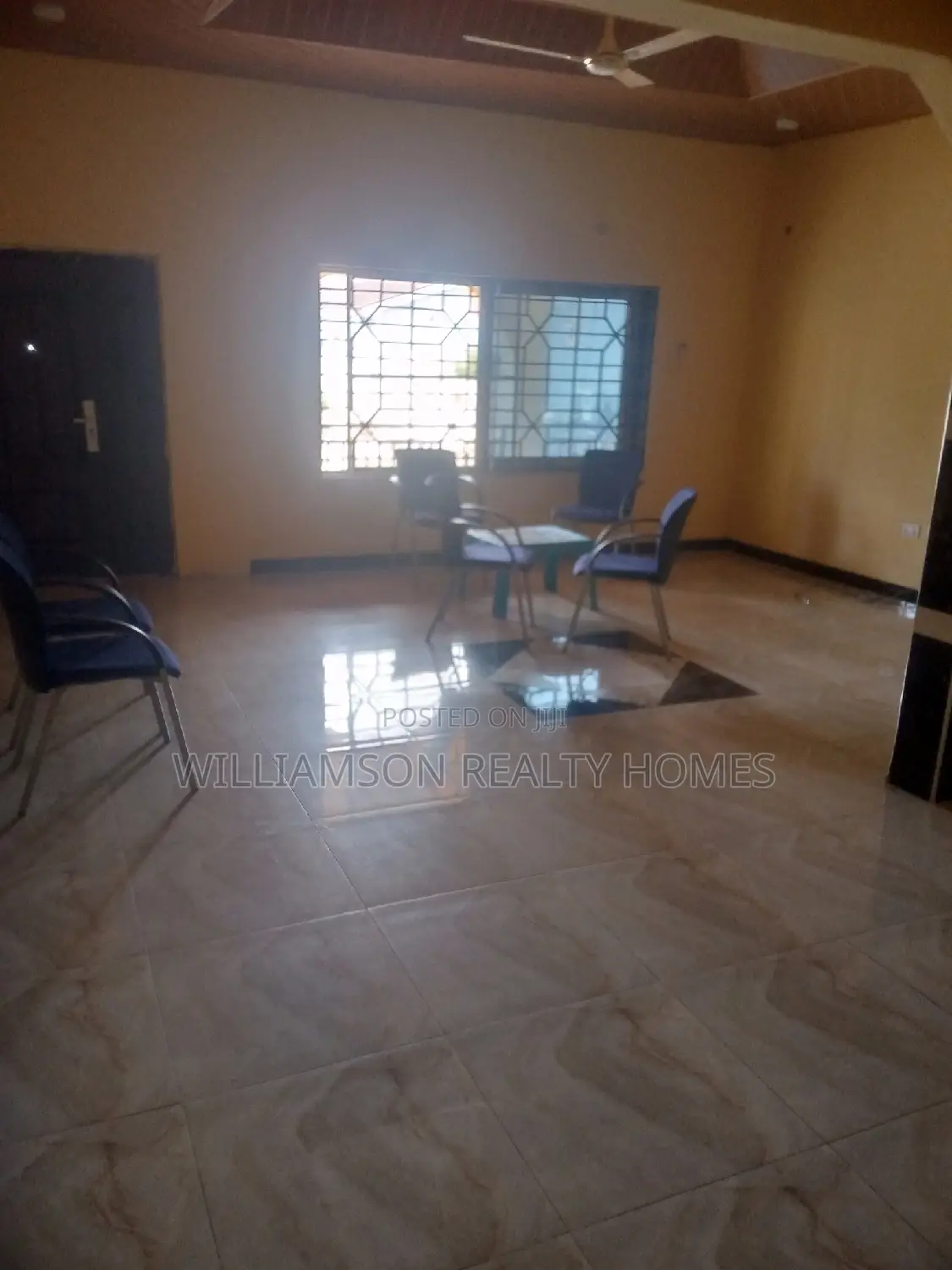 4bdrm Apartment in Community 18 Road, Spintex for rent