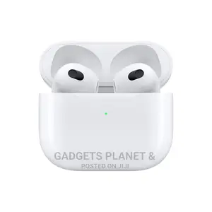 Airpods (3rd Generation) With Magsafe Charging Case