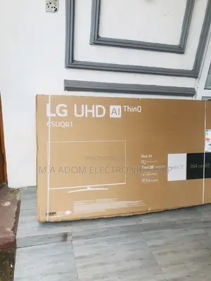 Superbly LG LED Uq81 65" Smart TV