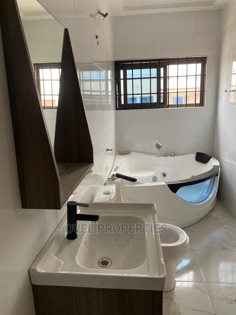 3bdrm House in O, Oyarifa for rent