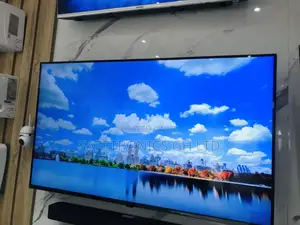 Unique Samsung 4k Ultra Smart 65 Inches LED Glossy AU71 Tv