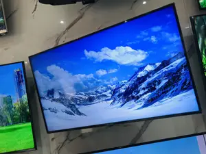 Crystal UHD LED Samsung 65 Inches BU80 Smart Tv