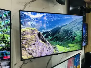 Essential 85 Inches UHD Glossy Samsung BU80 Led Smart Tv