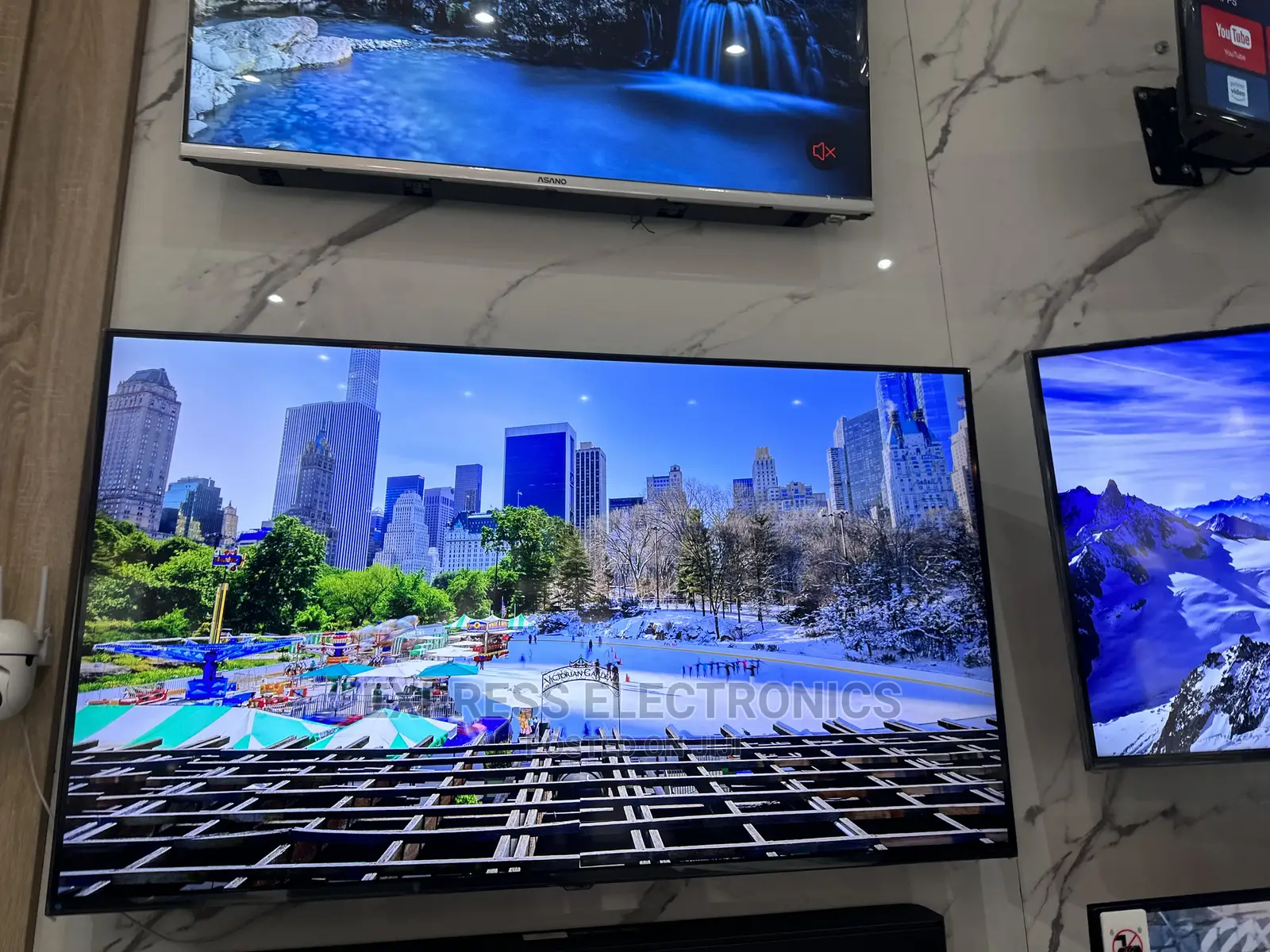 Glossy Slim UHD Smart 55”Uq75 Tv  Clear View Screen