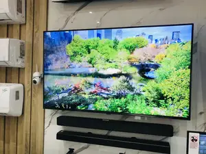 New Samsung BU80 65 Inches Glossy UHD Smart Tv