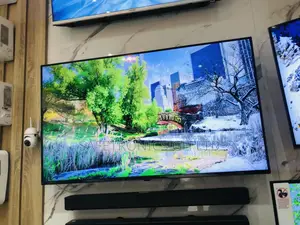 Neat Smart 65 Inches Cu80 Samsung Glossy Crystal Uhd Tv