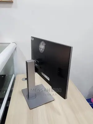 24" Hp Edgeless Monitor