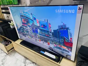Classic Design Samsung 75” Crystal Uhd Smart Tv(75CU7172)