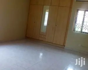 4bdrm House in Bronko Housing, Accra Metropolitan for rent