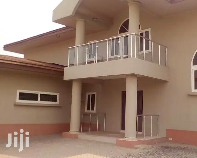 4bdrm House in Bronko Housing, Accra Metropolitan for Rent