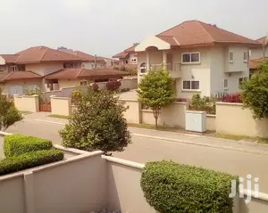 4bdrm House in Bronko Housing, Accra Metropolitan for Rent
