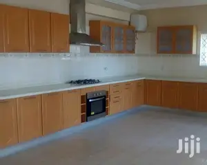 4bdrm House in Bronko Housing, Accra Metropolitan for Rent