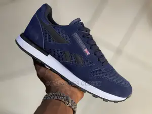 Reebok Classics Sneakers