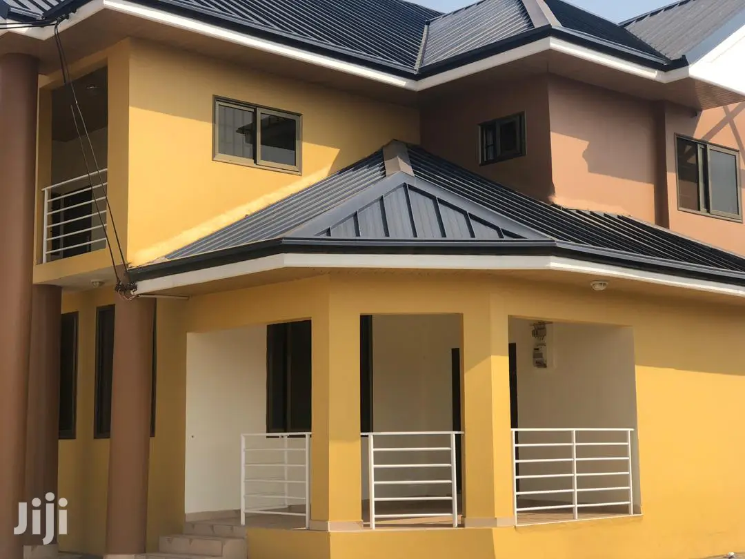 4bdrm House in Bronko Housing, Accra Metropolitan for rent